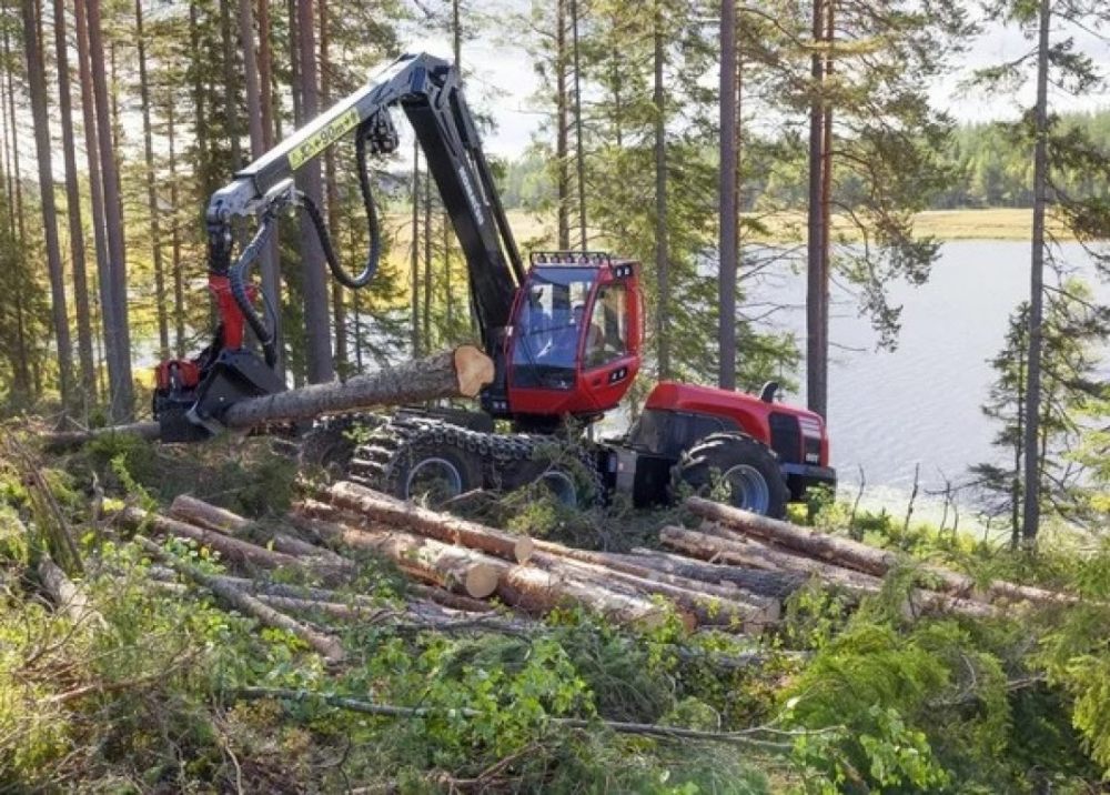 Харвестер Komatsu 941 взять в аренду, заказать, цены, услуги - Воронеж