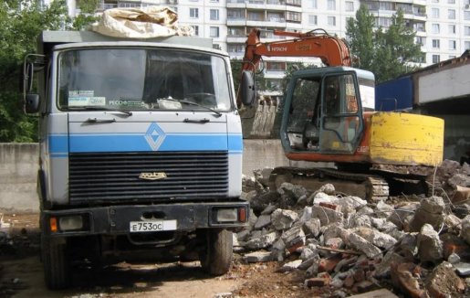 Вывоз строительного мусора, погрузчики, самосвалы, грузчики стоимость услуг и где заказать - Воронеж