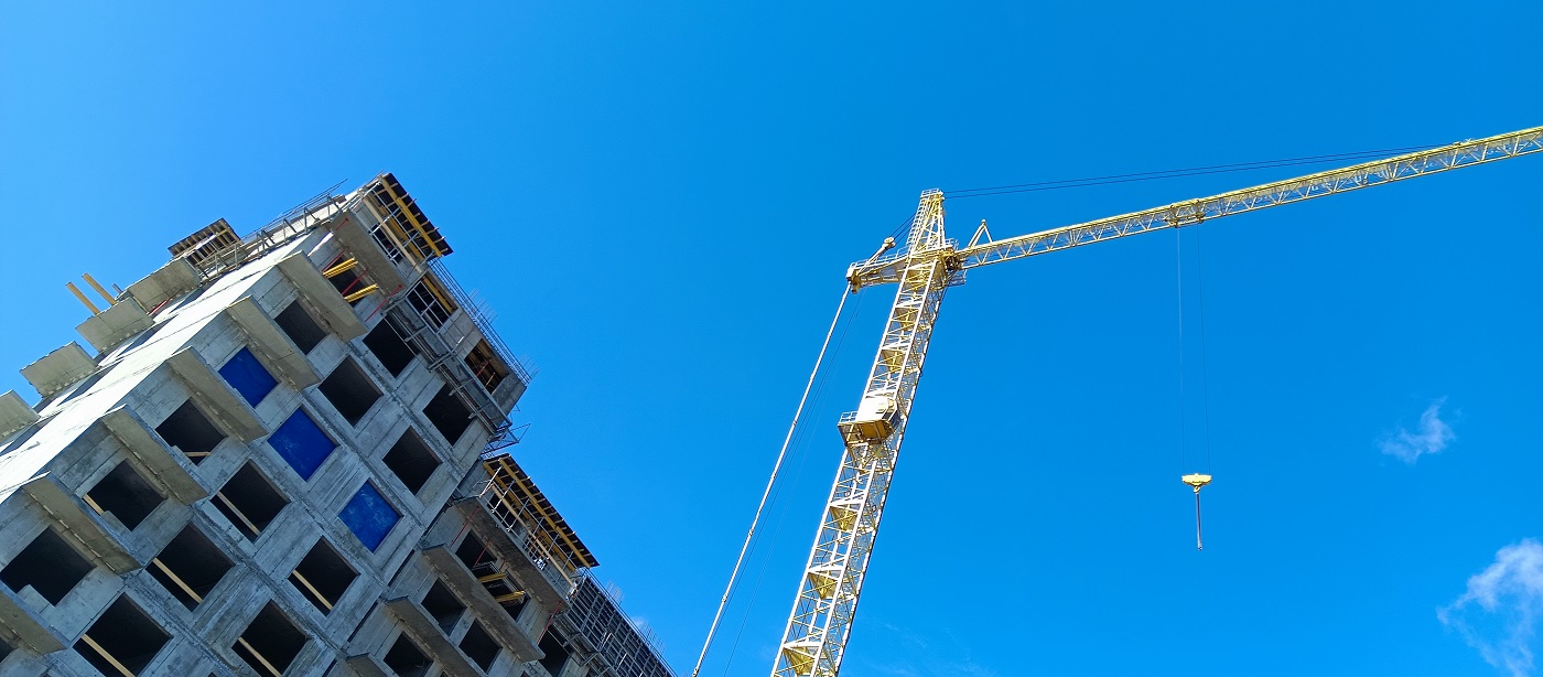 Продажа башенных кранов для строительства в Семилуках