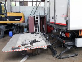 Ремонт гидробортов грузовых автомобилей