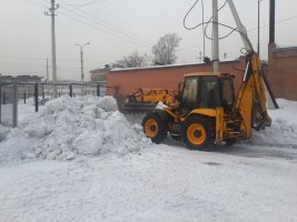 Уборка, чистка снега спецтехникой стоимость услуг и где заказать - Павловск